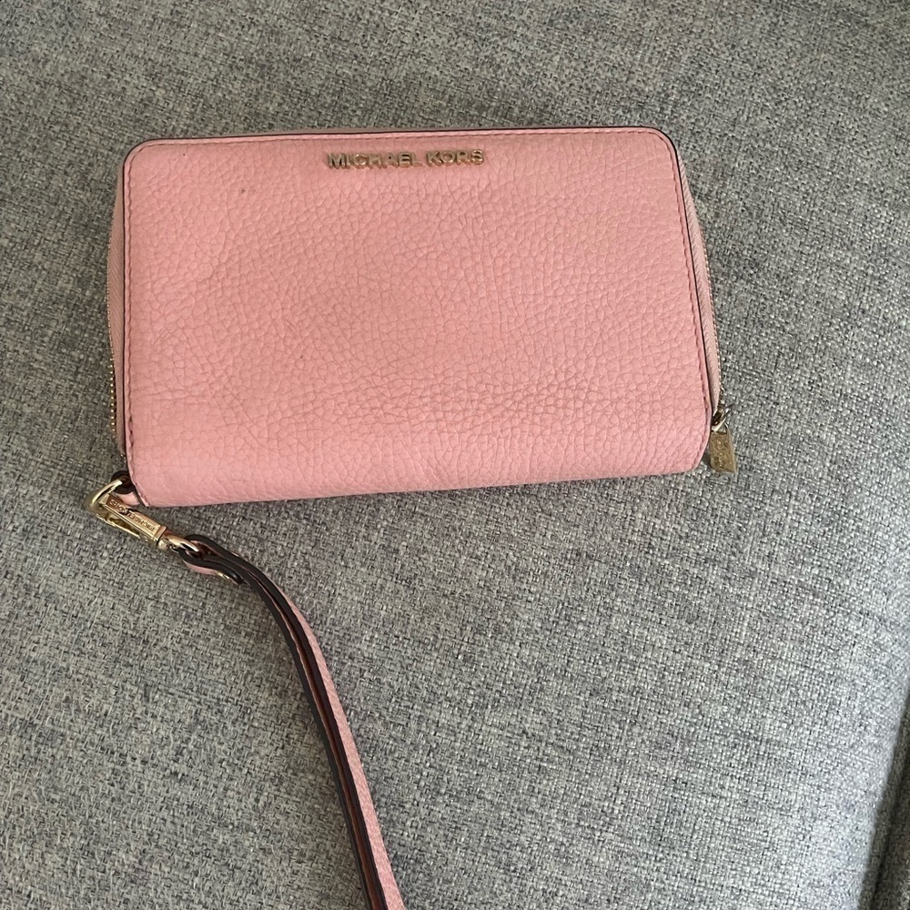 Michael Kors, large pink wallet